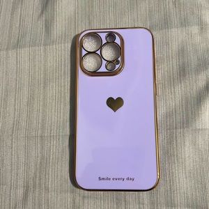 I’m selling a brand new iPhone 14 pro case